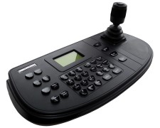 Teclado de control para Domos PTZPermite controlar DVR , NVR y Cámaras IP Mediante RS-485 y en el caso de las IP por red Cuenta con pantallas LCD de 128 x 64 pixeles Diseño ergonómico y con palanca