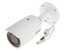 Cmara bullet de tecnologa IP y resolucin 4 Megapixeles (2560x1440 a 20IPS). ptica varifocal 2.8-12 mm motorizada. Compresin H.265+/H.265/H.264+/H.264. Sensor CMOS 1/3